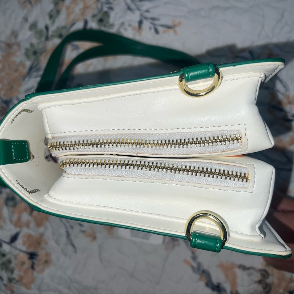 Loungefly Robin Hood Book Crossbody Bag - Picture 8 of 14